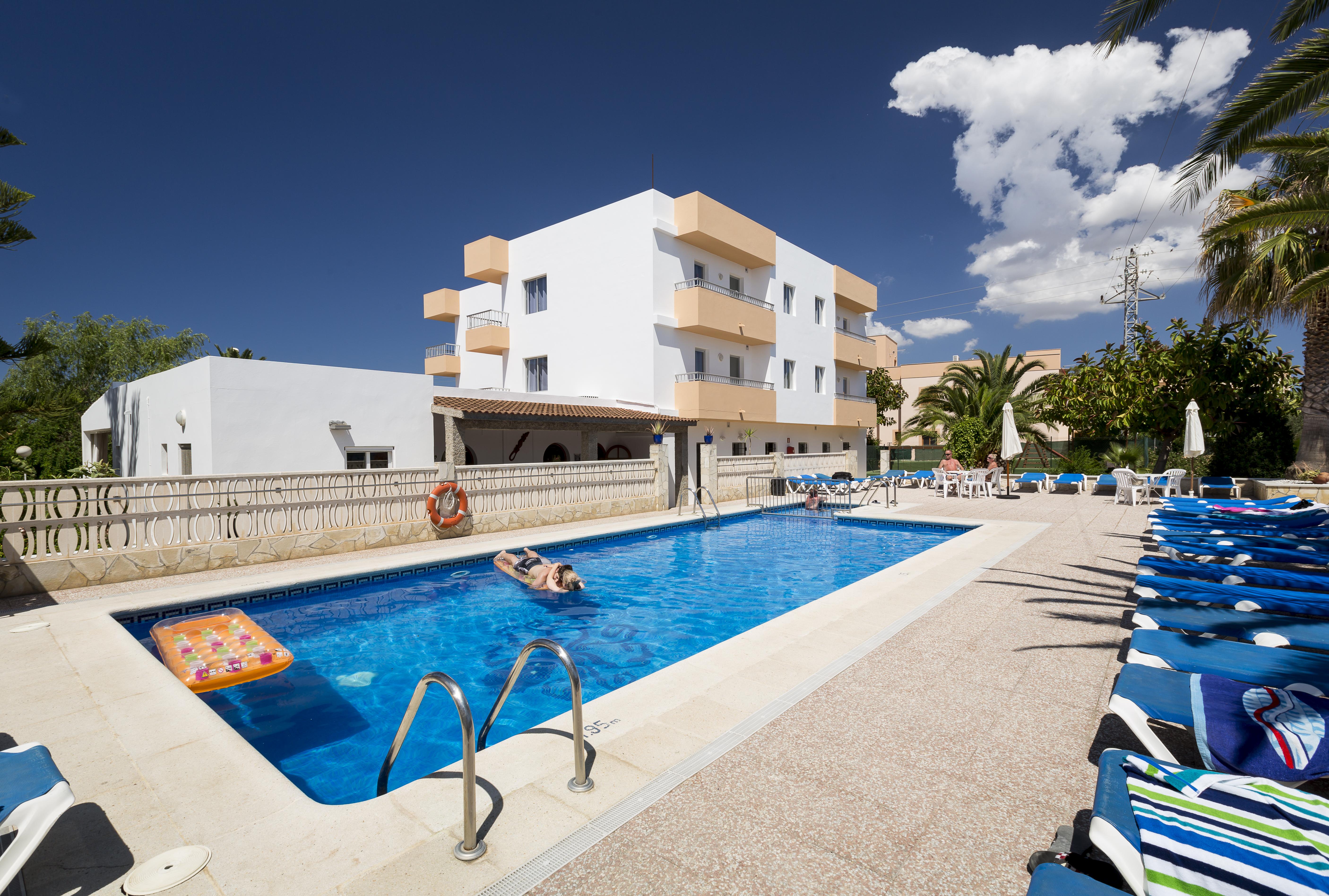 Apartamentos Zodiac San Antonio  Exterior foto