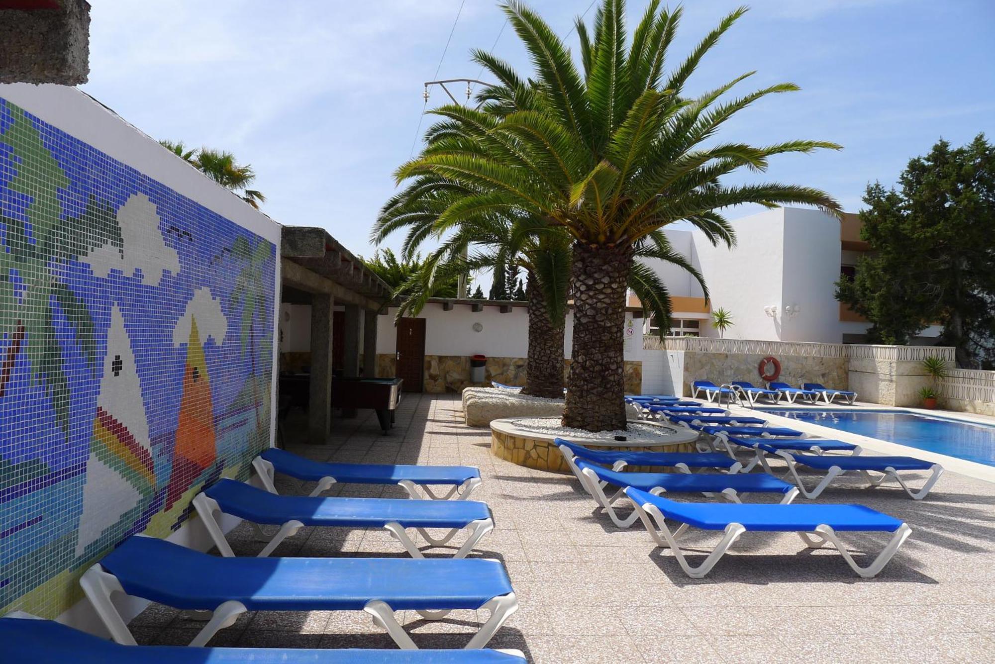 Apartamentos Zodiac San Antonio  Exterior foto
